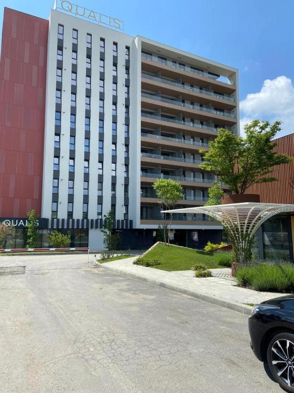 4qualis Apartment
